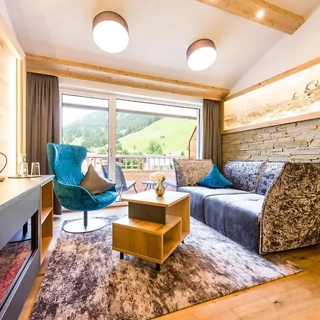 Hotell Wohlfuehlhotel Berg Heil Holzgau