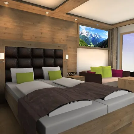 Wohlfuehlhotel Berg Heil Hotell Holzgau