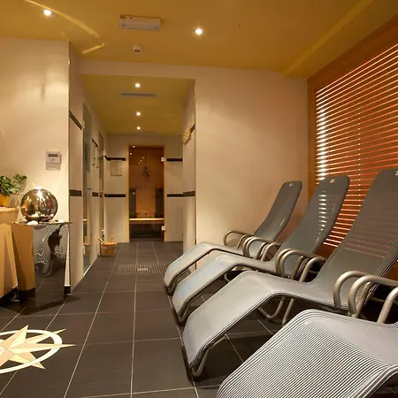 Wohlfuehlhotel Berg Heil Holzgau