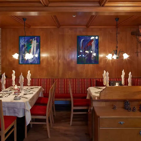 Wohlfühlhotel Berg Heil 4* Holzgau
