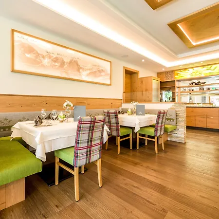 Wohlfuehlhotel Berg Heil Hotell