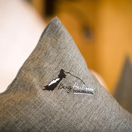 Wohlfuehlhotel Berg Heil 4*