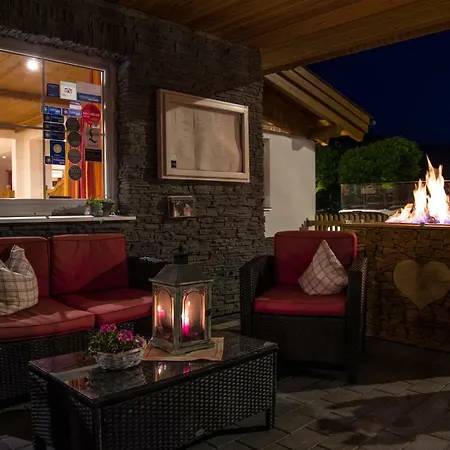 Wohlfuehlhotel Berg Heil 4*