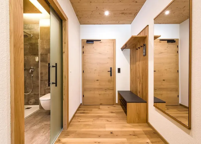 Отель Wohlfuehlhotel Berg Heil Хольцгау