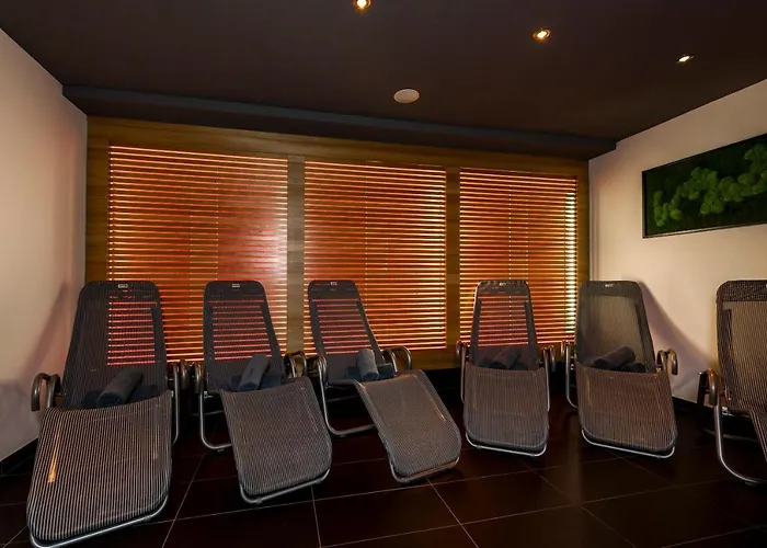 Wohlfuehlhotel Berg Heil 4*