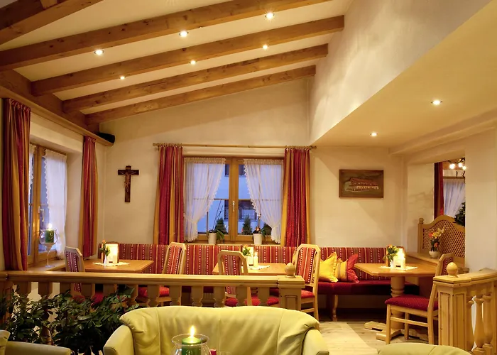 Wohlfuehlhotel Berg Heil Holzgau