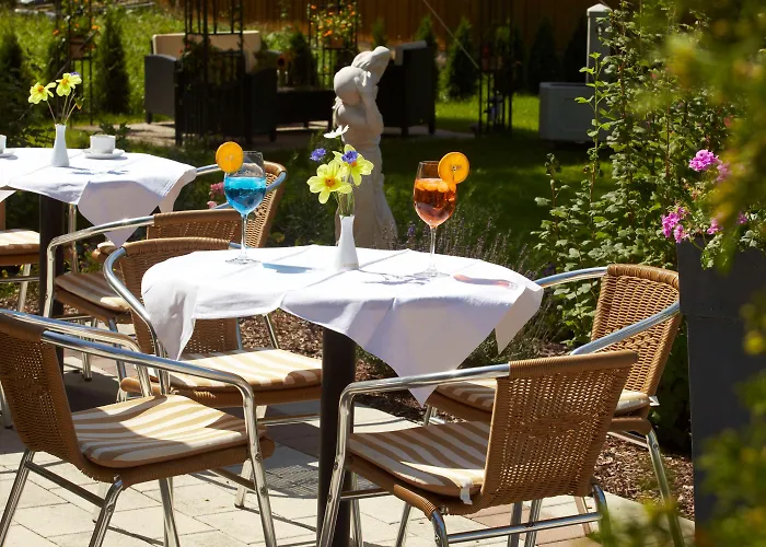 Wohlfuehlhotel Berg Heil Отель 4*