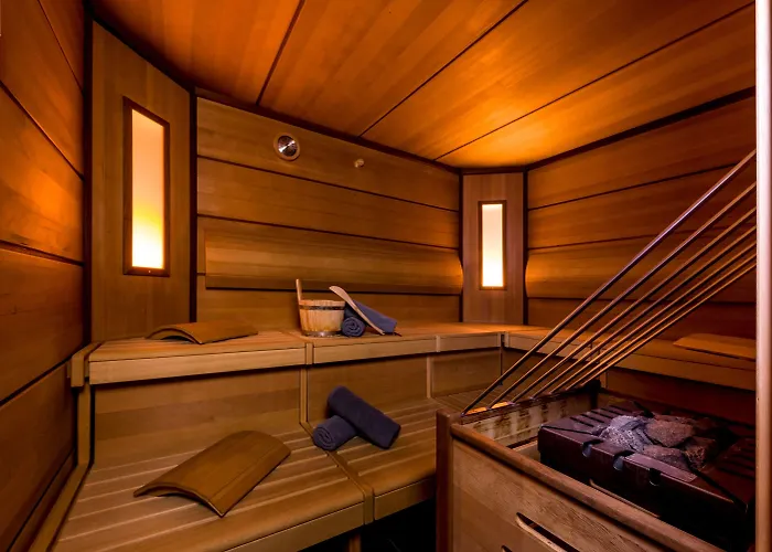 Отель Wohlfuehlhotel Berg Heil