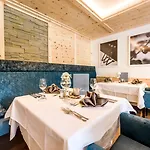 Wohlfuehlhotel Berg Heil 4*