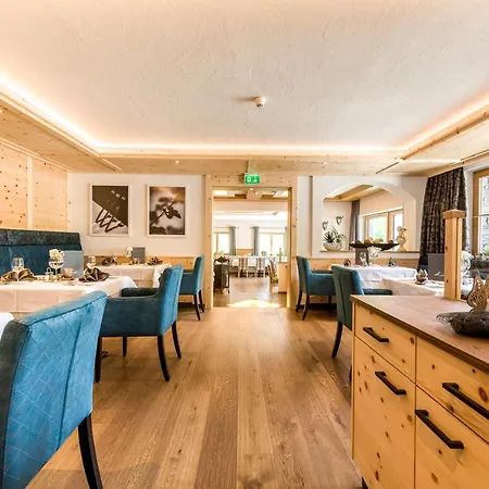 Hotel Wohlfühlhotel Berg Heil Holzgau
