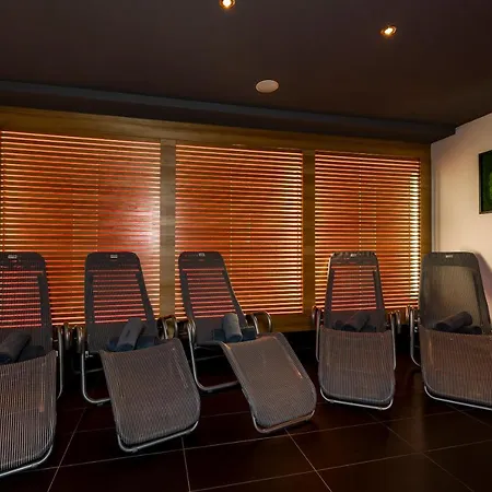 Wohlfühlhotel Berg Heil 4*